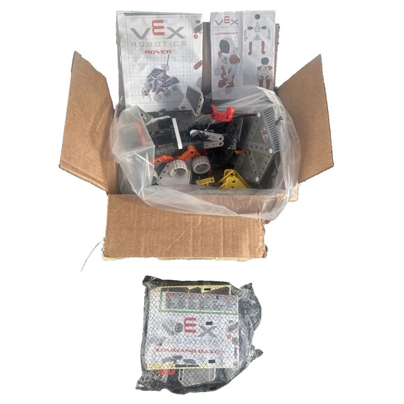 Vex Robotics Lot of 3 - Command Base , Explorer Rover  & Astronaut Parts - Picture 1 of 7